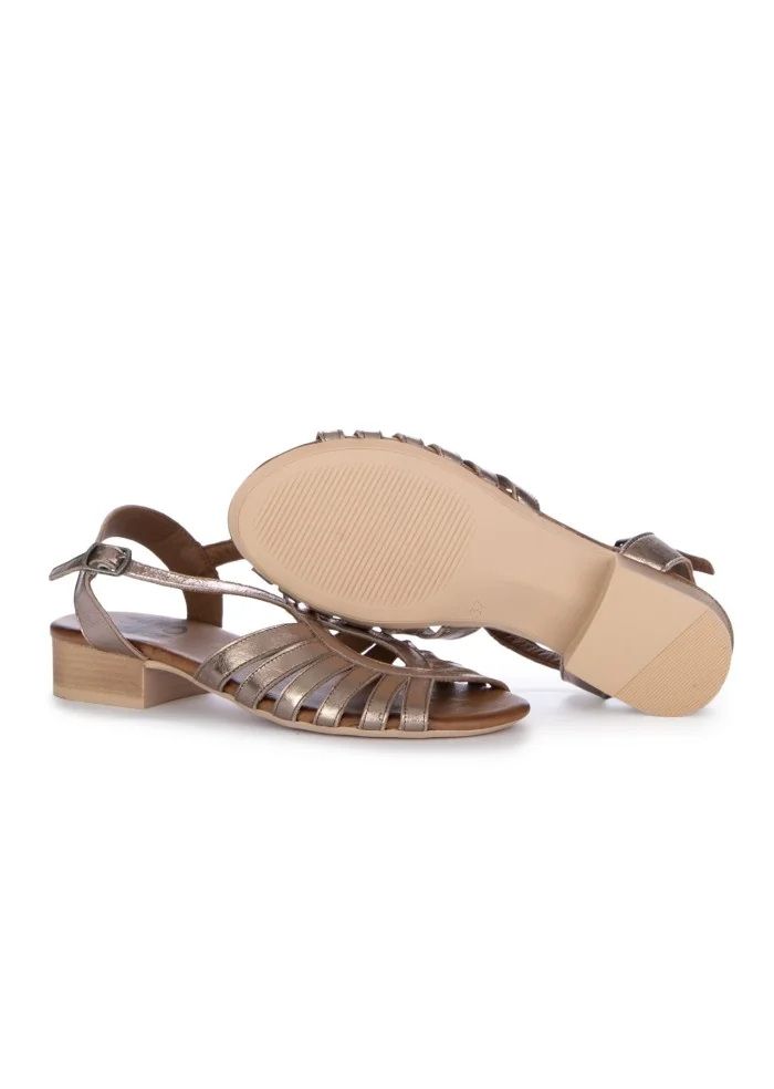 damen sandalen bueno leder geflochten bronze